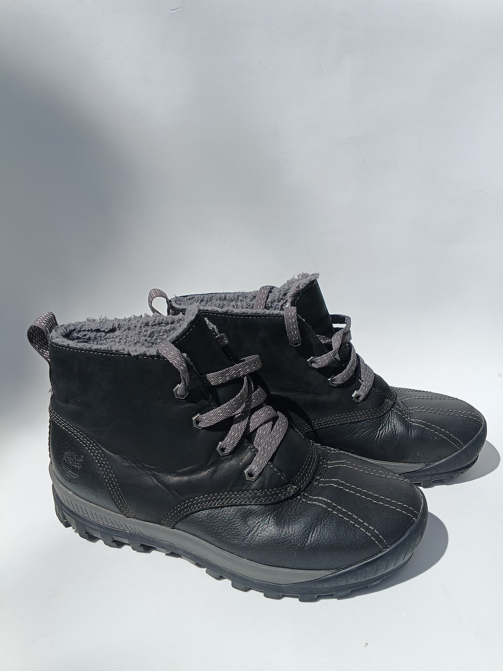 Timberland Women's Black Leather Duck Boots Waterproof Fleece Lined Size 9